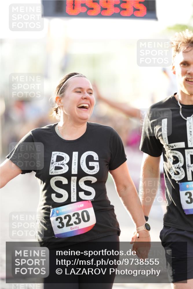 12.06.2026 - Holstenköstenlauf LAZAROV Photography http://msf.ph/oto/9738555 12.06.2026 19:59:34 Laufen 3230, 3231, 3749, 4180, 4587 meine-sportfotos.de