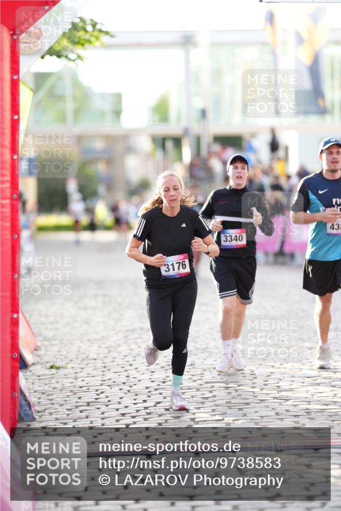 12.06.2026 - Holstenköstenlauf LAZAROV Photography http://msf.ph/oto/9738583 12.06.2026 19:59:10 Laufen 3176, 3278, 3340, 3478, 4387 meine-sportfotos.de