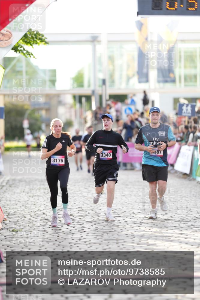 12.06.2026 - Holstenköstenlauf LAZAROV Photography http://msf.ph/oto/9738585 12.06.2026 19:59:09 Laufen 3176, 3278, 3340, 3478, 4387 meine-sportfotos.de