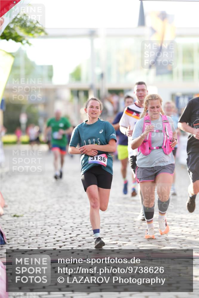 12.06.2026 - Holstenköstenlauf LAZAROV Photography http://msf.ph/oto/9738626 12.06.2026 19:58:28 Laufen 3057, 3136, 3205, 3422, 3791, 3887, 4130, 4577, 4705 meine-sportfotos.de