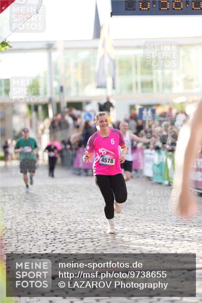 12.06.2026 - Holstenköstenlauf LAZAROV Photography http://msf.ph/oto/9738655 12.06.2026 19:58:02 Laufen 3534, 3824, 3902, 3952, 4113, 4578, 4755 meine-sportfotos.de
