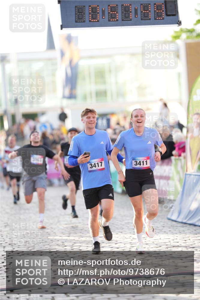 12.06.2026 - Holstenköstenlauf LAZAROV Photography http://msf.ph/oto/9738676 12.06.2026 19:57:48 Laufen 3063, 3104, 3170, 3411, 3417, 3511, 3753 meine-sportfotos.de