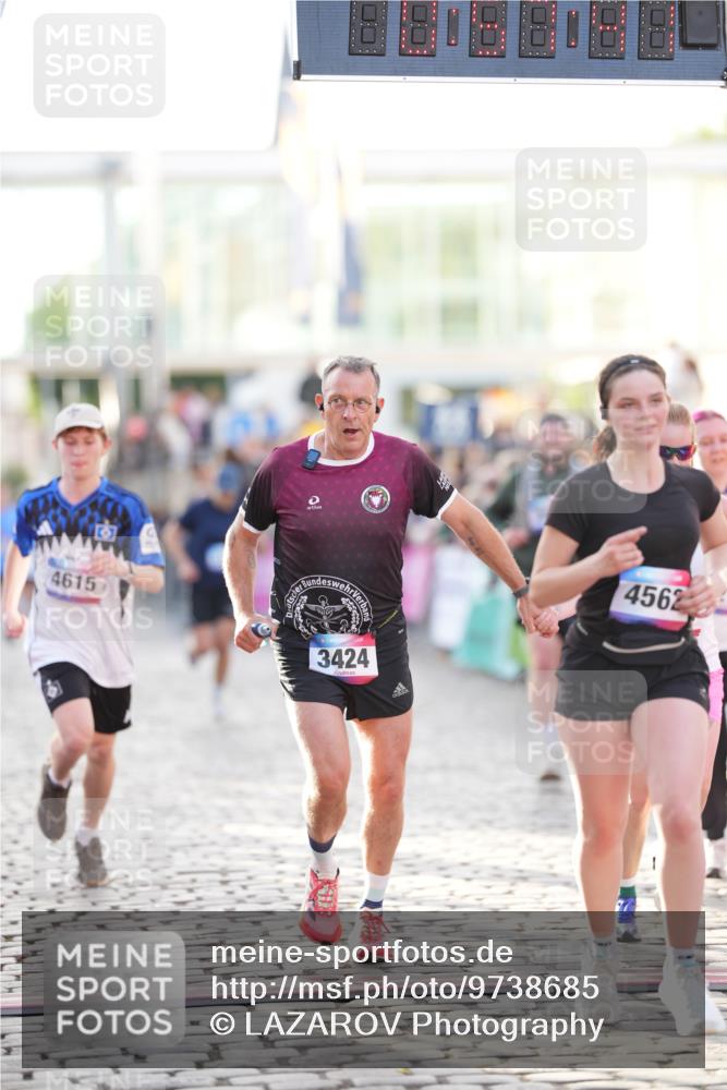 12.06.2026 - Holstenköstenlauf LAZAROV Photography http://msf.ph/oto/9738685 12.06.2026 19:57:40 Laufen 3170, 3423, 3424, 3511, 3760, 4275, 4372, 4562, 4615 meine-sportfotos.de