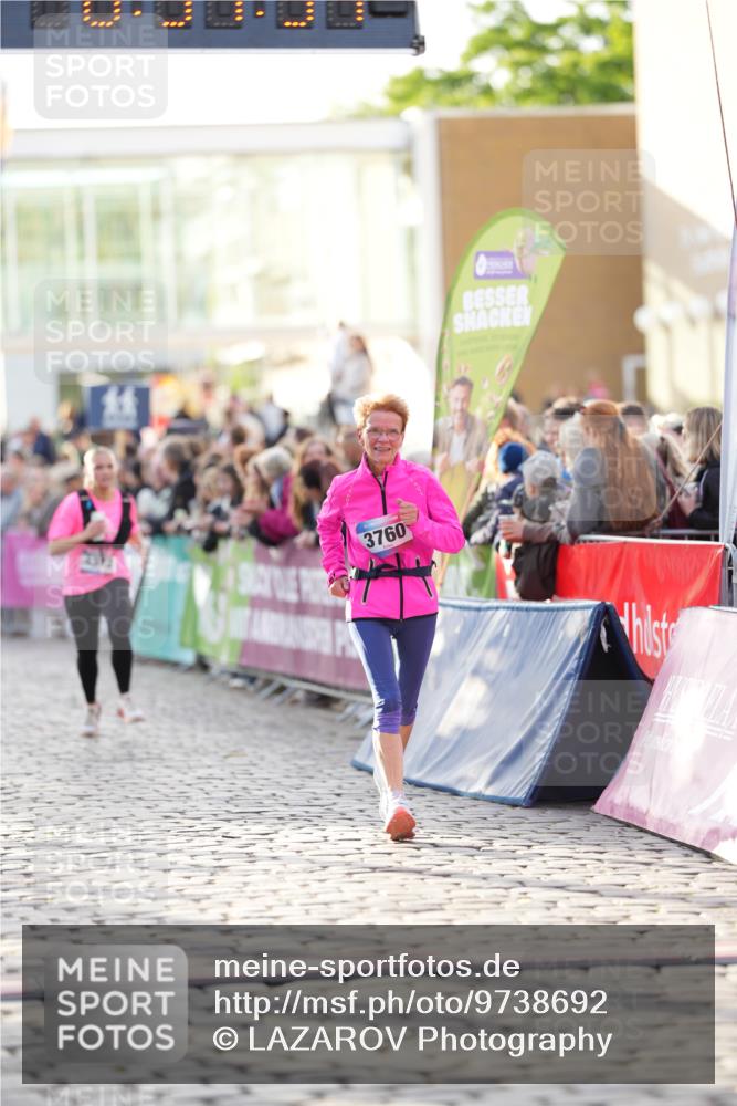 12.06.2026 - Holstenköstenlauf LAZAROV Photography http://msf.ph/oto/9738692 12.06.2026 19:57:33 Laufen 3194, 3760, 3977, 3979, 3991, 4372, 4377 meine-sportfotos.de