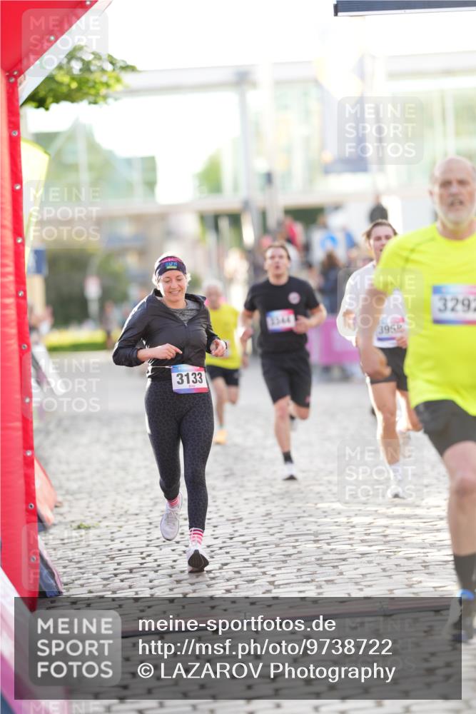12.06.2026 - Holstenköstenlauf LAZAROV Photography http://msf.ph/oto/9738722 12.06.2026 19:57:07 Laufen 3133, 3256, 3292, 3344, 3400, 3958, 4132, 4891 meine-sportfotos.de