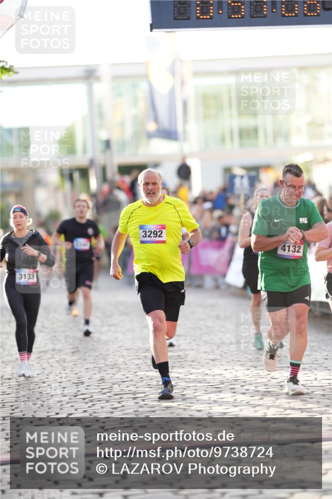 12.06.2026 - Holstenköstenlauf LAZAROV Photography http://msf.ph/oto/9738724 12.06.2026 19:57:05 Laufen 3133, 3256, 3292, 3344, 3400, 3958, 4132, 4891 meine-sportfotos.de