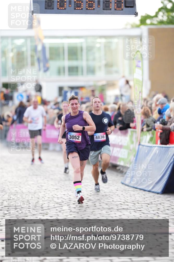 12.06.2026 - Holstenköstenlauf LAZAROV Photography http://msf.ph/oto/9738779 12.06.2026 19:56:09 Laufen 3052, 3070, 3080, 3483, 3597, 3718, 4606, 4836, 4926 meine-sportfotos.de