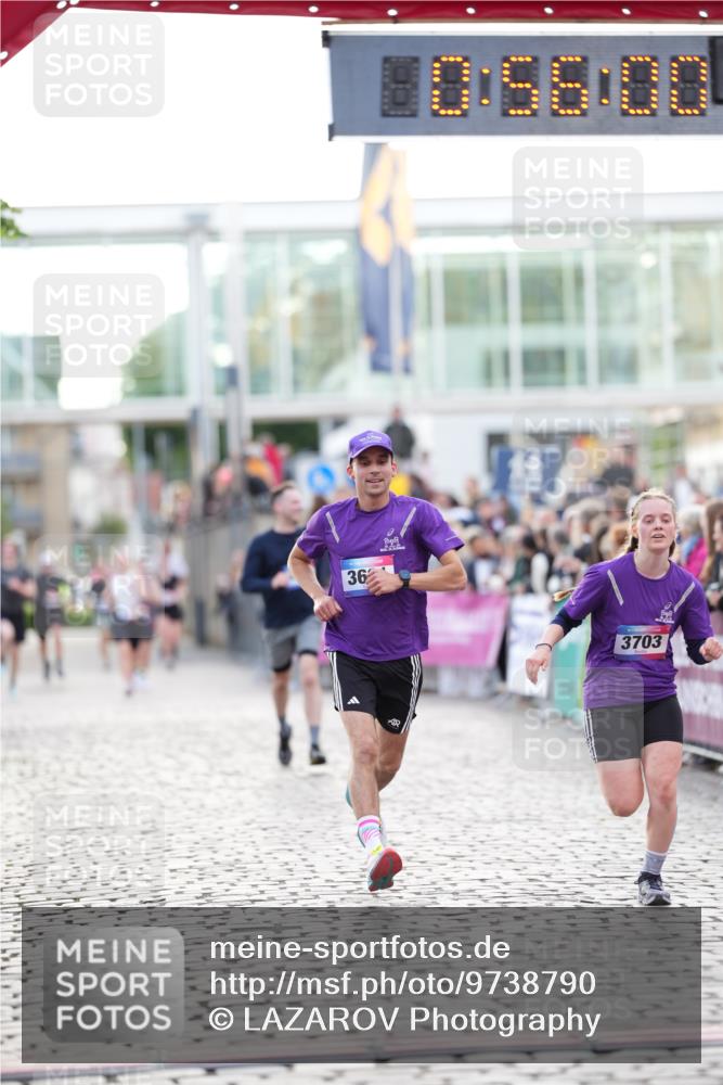 12.06.2026 - Holstenköstenlauf LAZAROV Photography http://msf.ph/oto/9738790 12.06.2026 19:55:59 Laufen 3681, 3703, 4606 meine-sportfotos.de