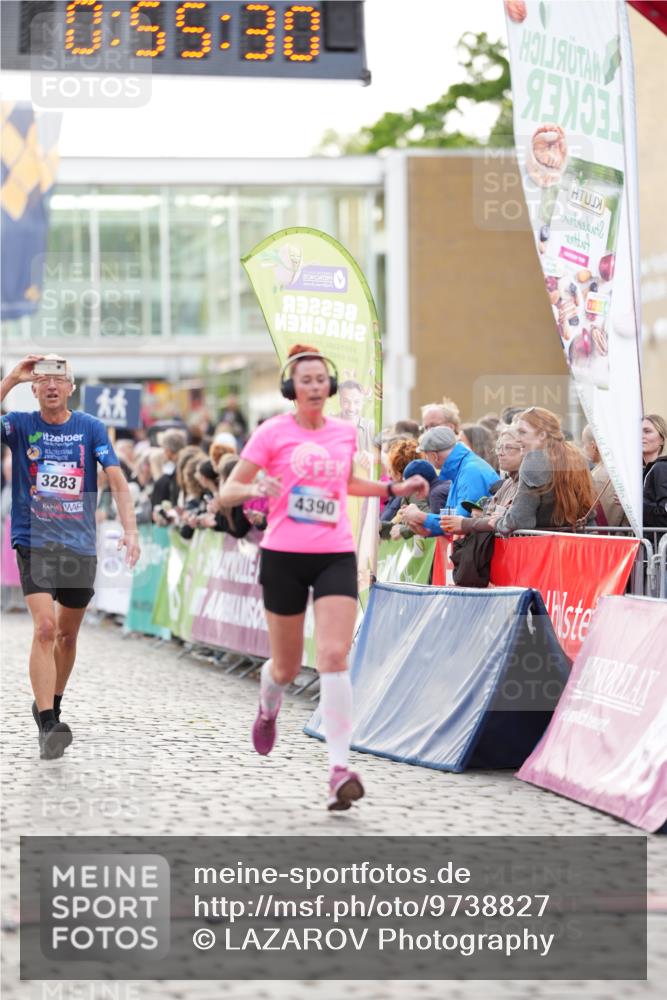 12.06.2026 - Holstenköstenlauf LAZAROV Photography http://msf.ph/oto/9738827 12.06.2026 19:55:29 Laufen 3247, 3283, 3460, 4390, 4416 meine-sportfotos.de