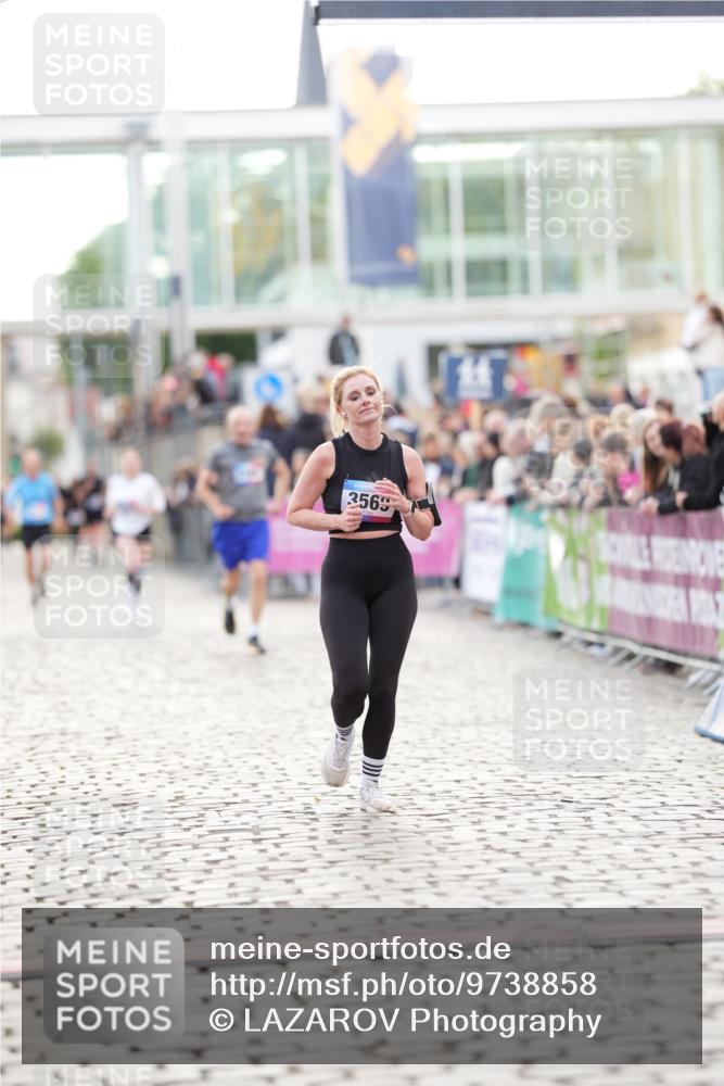12.06.2026 - Holstenköstenlauf LAZAROV Photography http://msf.ph/oto/9738858 12.06.2026 19:54:54 Laufen 3102, 3537, 3569, 4144, 4145, 4820 meine-sportfotos.de