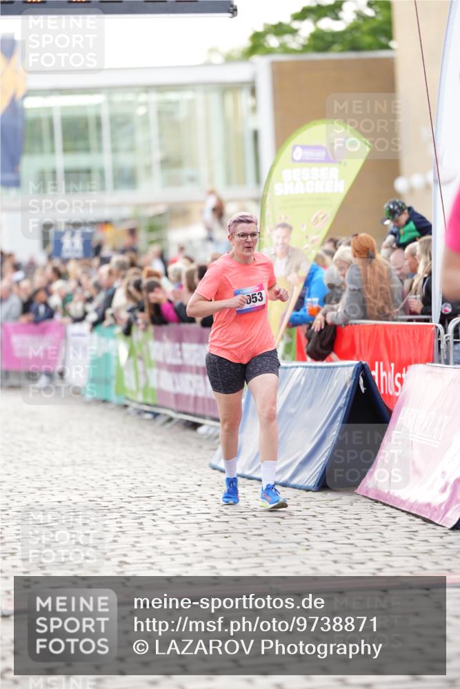 12.06.2026 - Holstenköstenlauf LAZAROV Photography http://msf.ph/oto/9738871 12.06.2026 19:54:45 Laufen 3007, 3053, 4551, 4600 meine-sportfotos.de