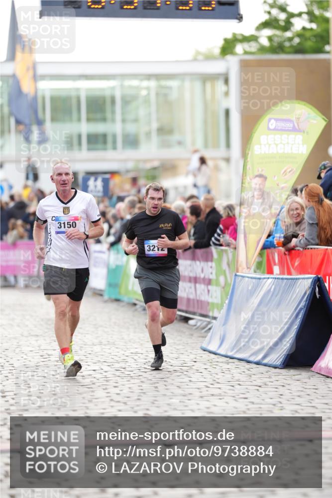 12.06.2026 - Holstenköstenlauf LAZAROV Photography http://msf.ph/oto/9738884 12.06.2026 19:54:32 Laufen 3023, 3150, 3174, 3212, 3730, 4431 meine-sportfotos.de