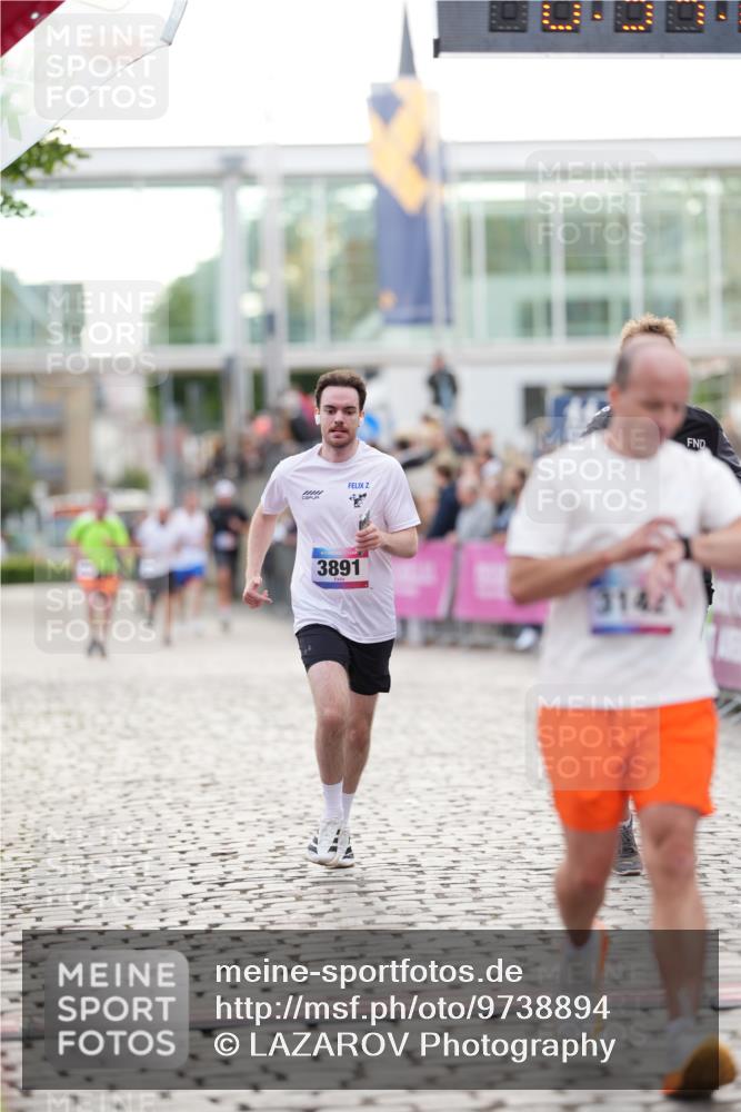 12.06.2026 - Holstenköstenlauf LAZAROV Photography http://msf.ph/oto/9738894 12.06.2026 19:54:20 Laufen 3142, 3249, 3810, 3891, 4258, 4593, 4812, 4840 meine-sportfotos.de