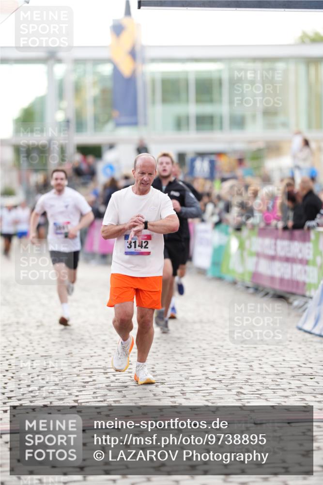 12.06.2026 - Holstenköstenlauf LAZAROV Photography http://msf.ph/oto/9738895 12.06.2026 19:54:19 Laufen 3142, 3249, 3810, 3891, 4258, 4593, 4812, 4840 meine-sportfotos.de