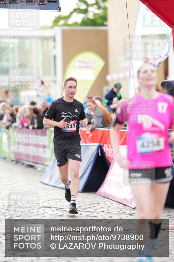 12.06.2026 - Holstenköstenlauf LAZAROV Photography http://msf.ph/oto/9738900 12.06.2026 19:54:15 Laufen 3142, 3187, 4258, 4593, 4812, 4840 meine-sportfotos.de