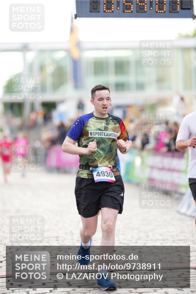 12.06.2026 - Holstenköstenlauf LAZAROV Photography http://msf.ph/oto/9738911 12.06.2026 19:54:06 Laufen 3200, 3918, 4460, 4881, 4930 meine-sportfotos.de