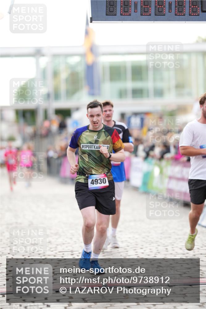 12.06.2026 - Holstenköstenlauf LAZAROV Photography http://msf.ph/oto/9738912 12.06.2026 19:54:05 Laufen 3200, 3918, 4460, 4881, 4930 meine-sportfotos.de