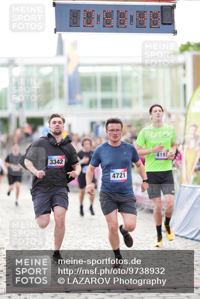12.06.2026 - Holstenköstenlauf LAZAROV Photography http://msf.ph/oto/9738932 12.06.2026 19:53:48 Laufen 3342, 3670, 3733, 3755, 3976, 4197, 4721 meine-sportfotos.de