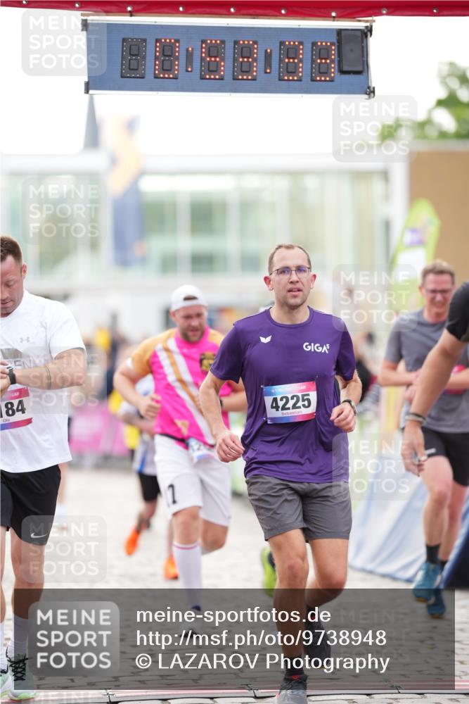 12.06.2026 - Holstenköstenlauf LAZAROV Photography http://msf.ph/oto/9738948 12.06.2026 19:53:32 Laufen 3186, 3206, 3434, 3455, 3557, 3615, 4173, 4184, 4225, 4625, 4754 meine-sportfotos.de