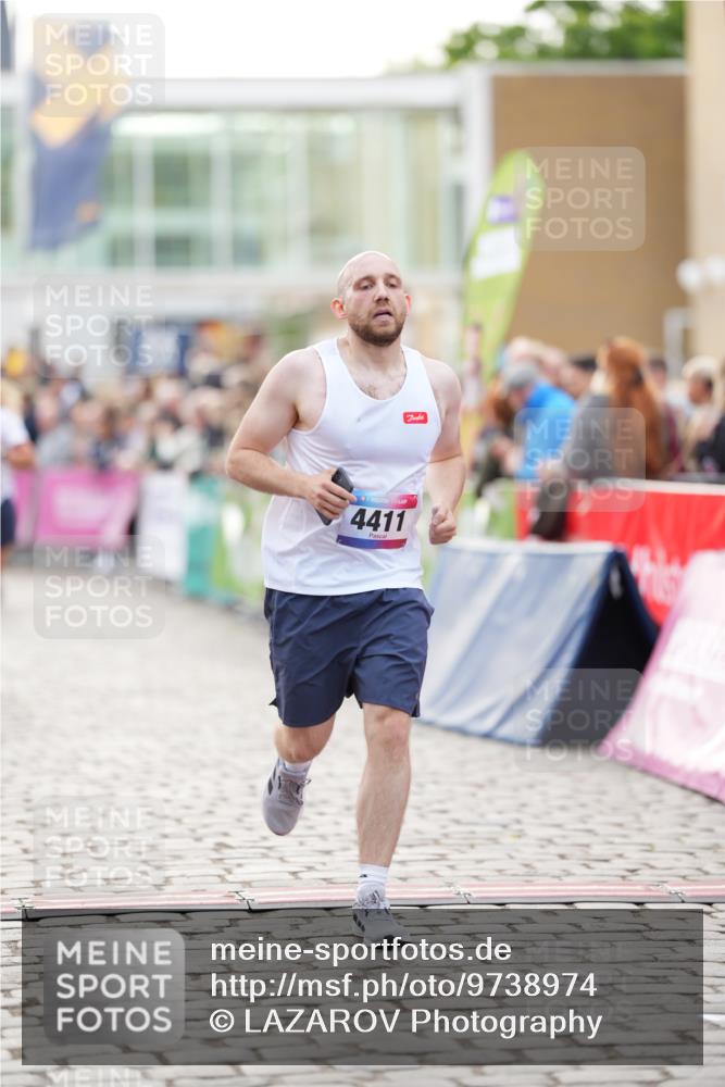 12.06.2026 - Holstenköstenlauf LAZAROV Photography http://msf.ph/oto/9738974 12.06.2026 19:53:14 Laufen 3095, 3215, 3573, 4178, 4187, 4411, 4865 meine-sportfotos.de