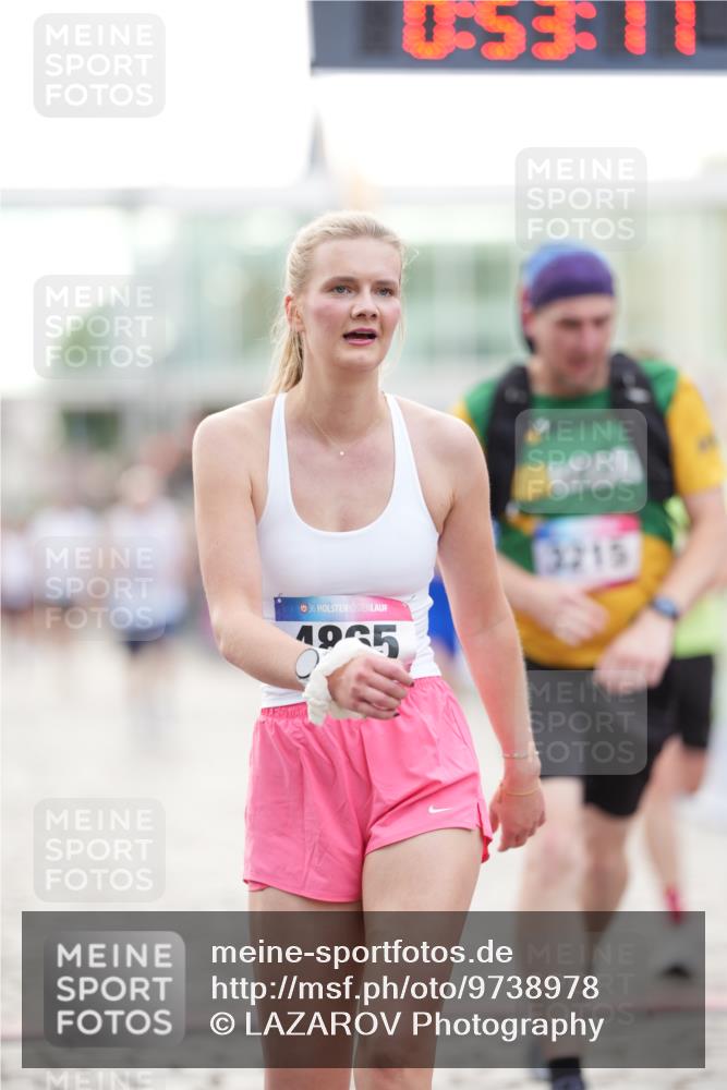 12.06.2026 - Holstenköstenlauf LAZAROV Photography http://msf.ph/oto/9738978 12.06.2026 19:53:10 Laufen 3095, 3215, 3573, 3827, 4411, 4865 meine-sportfotos.de