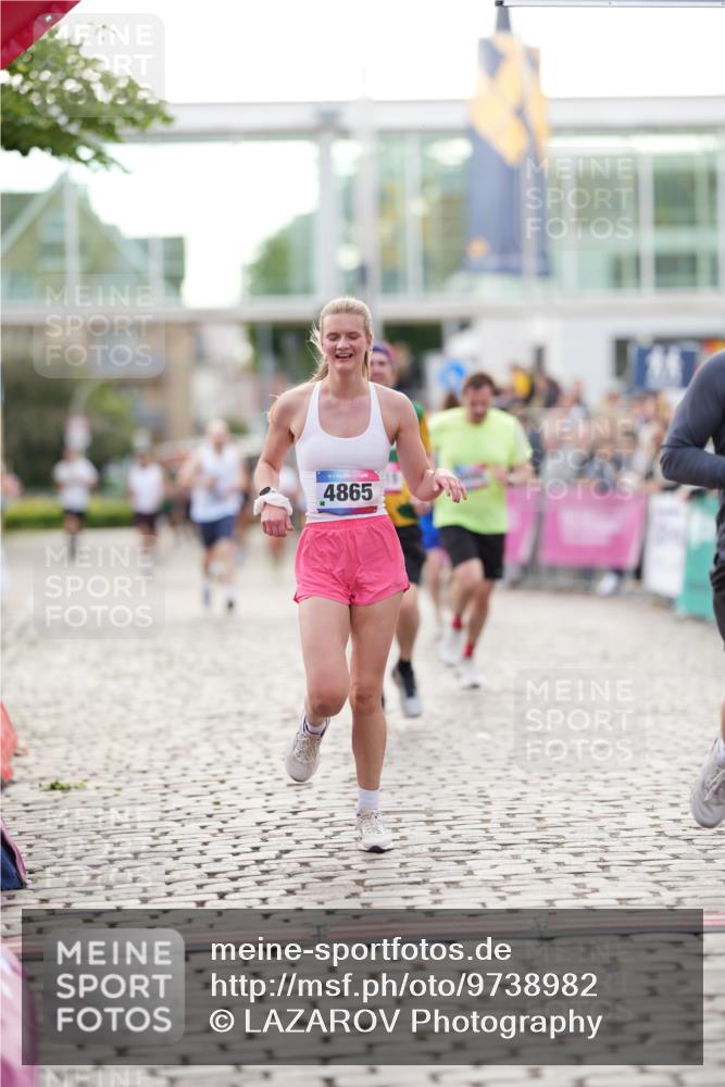 12.06.2026 - Holstenköstenlauf LAZAROV Photography http://msf.ph/oto/9738982 12.06.2026 19:53:07 Laufen 3095, 3215, 3349, 3449, 3595, 3827, 4417, 4865 meine-sportfotos.de