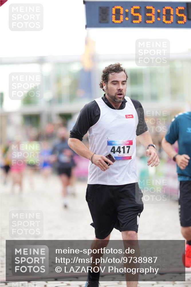 12.06.2026 - Holstenköstenlauf LAZAROV Photography http://msf.ph/oto/9738987 12.06.2026 19:53:04 Laufen 3349, 3449, 3595, 3827, 4417, 4430, 4865 meine-sportfotos.de