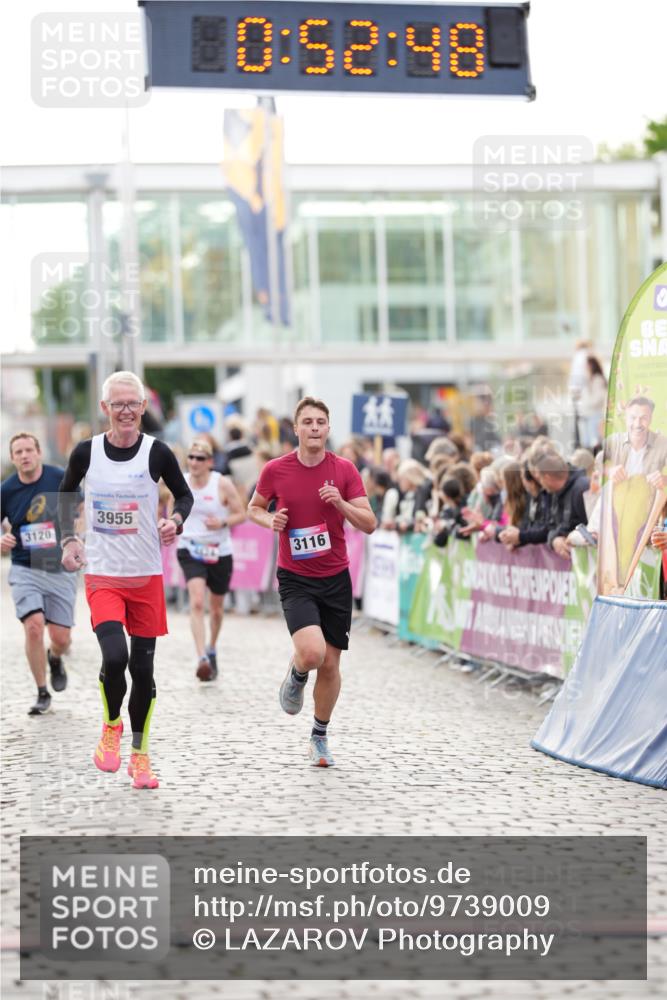 12.06.2026 - Holstenköstenlauf LAZAROV Photography http://msf.ph/oto/9739009 12.06.2026 19:52:47 Laufen 3116, 3120, 3479, 3955 meine-sportfotos.de