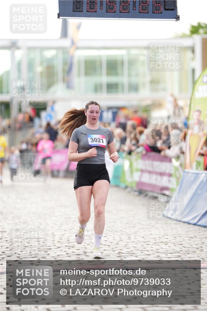 12.06.2026 - Holstenköstenlauf LAZAROV Photography http://msf.ph/oto/9739033 12.06.2026 19:52:24 Laufen 3021 meine-sportfotos.de