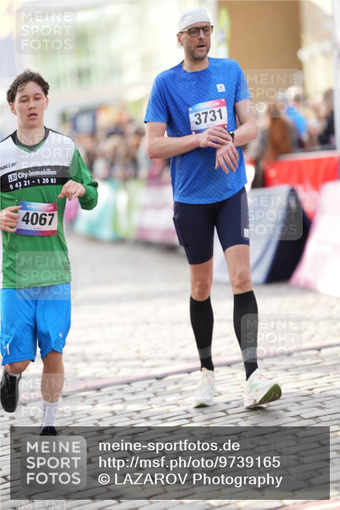 12.06.2026 - Holstenköstenlauf LAZAROV Photography http://msf.ph/oto/9739165 12.06.2026 19:50:04 Laufen 3151, 3343, 3731, 4067, 4602, 4628, 4915 meine-sportfotos.de