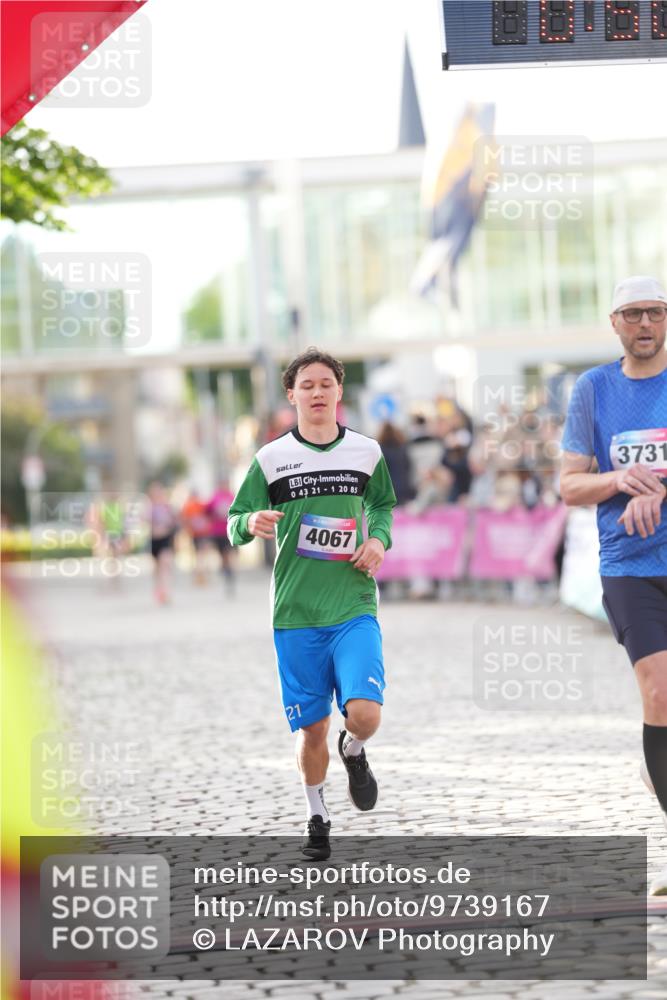 12.06.2026 - Holstenköstenlauf LAZAROV Photography http://msf.ph/oto/9739167 12.06.2026 19:50:03 Laufen 3151, 3343, 3525, 3731, 4067, 4602, 4628, 4915 meine-sportfotos.de
