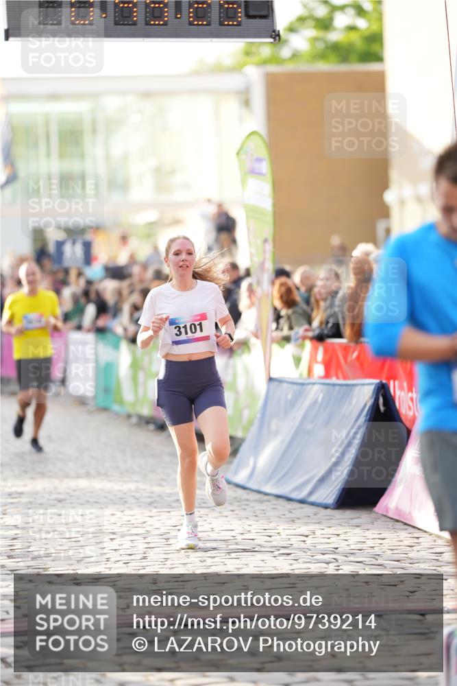 12.06.2026 - Holstenköstenlauf LAZAROV Photography http://msf.ph/oto/9739214 12.06.2026 19:49:24 Laufen 3101, 3567, 3610, 3866, 4588 meine-sportfotos.de