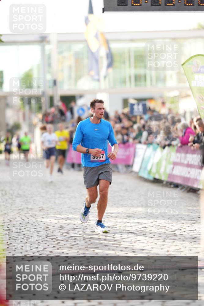 12.06.2026 - Holstenköstenlauf LAZAROV Photography http://msf.ph/oto/9739220 12.06.2026 19:49:20 Laufen 3436, 3567, 3708, 3866, 4354, 4588 meine-sportfotos.de