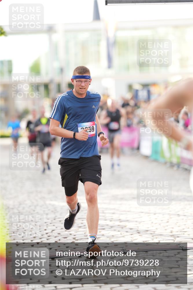 12.06.2026 - Holstenköstenlauf LAZAROV Photography http://msf.ph/oto/9739228 12.06.2026 19:49:11 Laufen 3132, 3259, 3436, 3506, 3657, 3715, 4412 meine-sportfotos.de