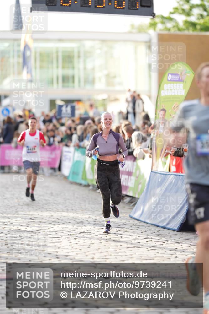 12.06.2026 - Holstenköstenlauf LAZAROV Photography http://msf.ph/oto/9739241 12.06.2026 19:49:00 Laufen 3071, 3310, 3531, 3860, 4428, 4461, 4498 meine-sportfotos.de