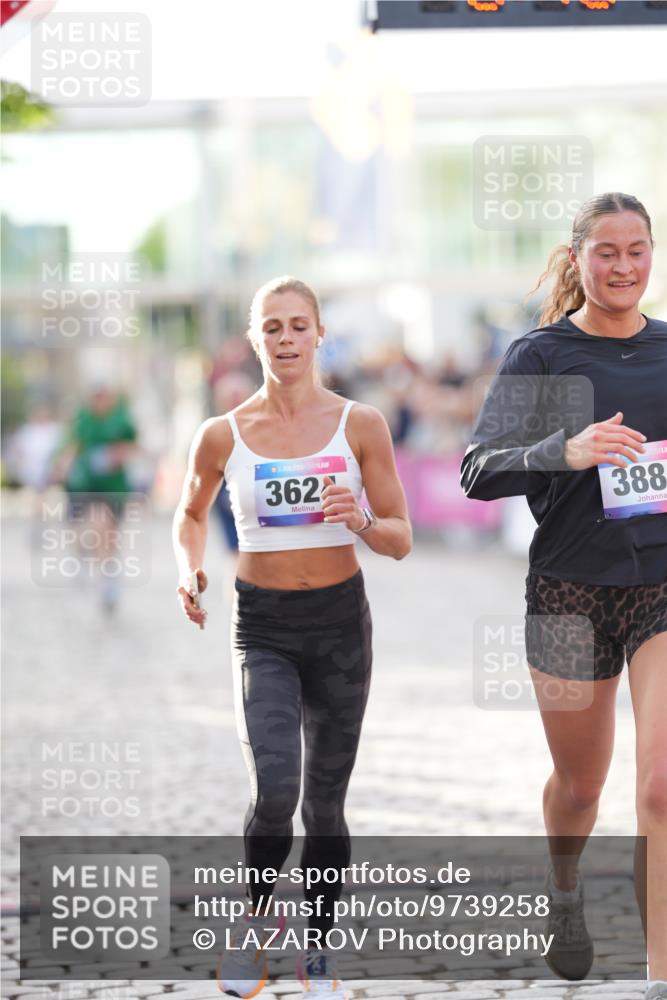 12.06.2026 - Holstenköstenlauf LAZAROV Photography http://msf.ph/oto/9739258 12.06.2026 19:48:47 Laufen 3034, 3146, 3624, 3884, 4152, 4530 meine-sportfotos.de