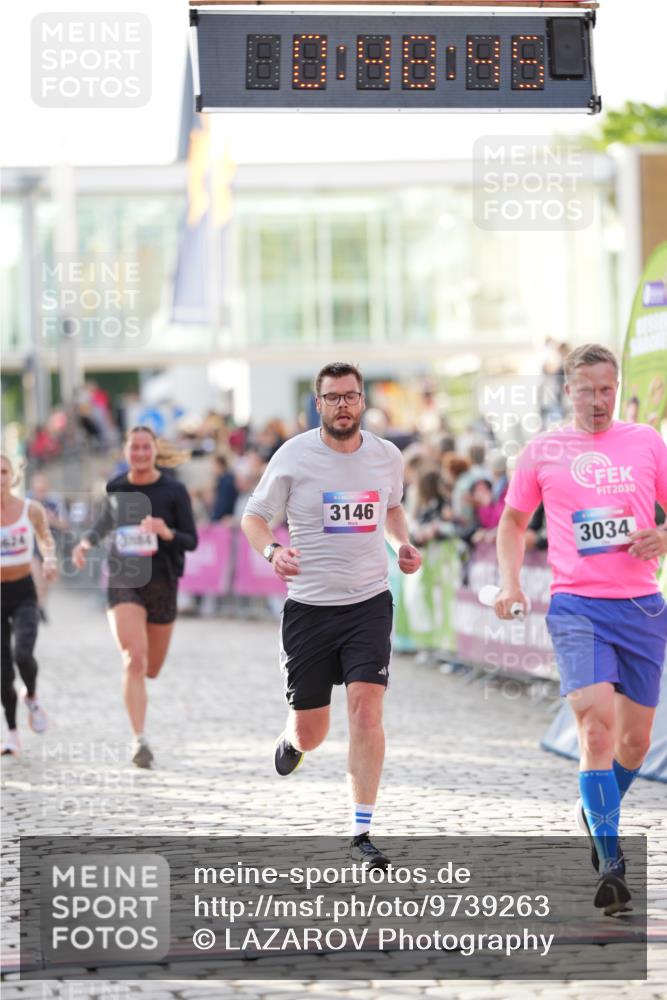 12.06.2026 - Holstenköstenlauf LAZAROV Photography http://msf.ph/oto/9739263 12.06.2026 19:48:44 Laufen 3034, 3146, 3199, 3549, 3624, 3884, 3937, 4438 meine-sportfotos.de