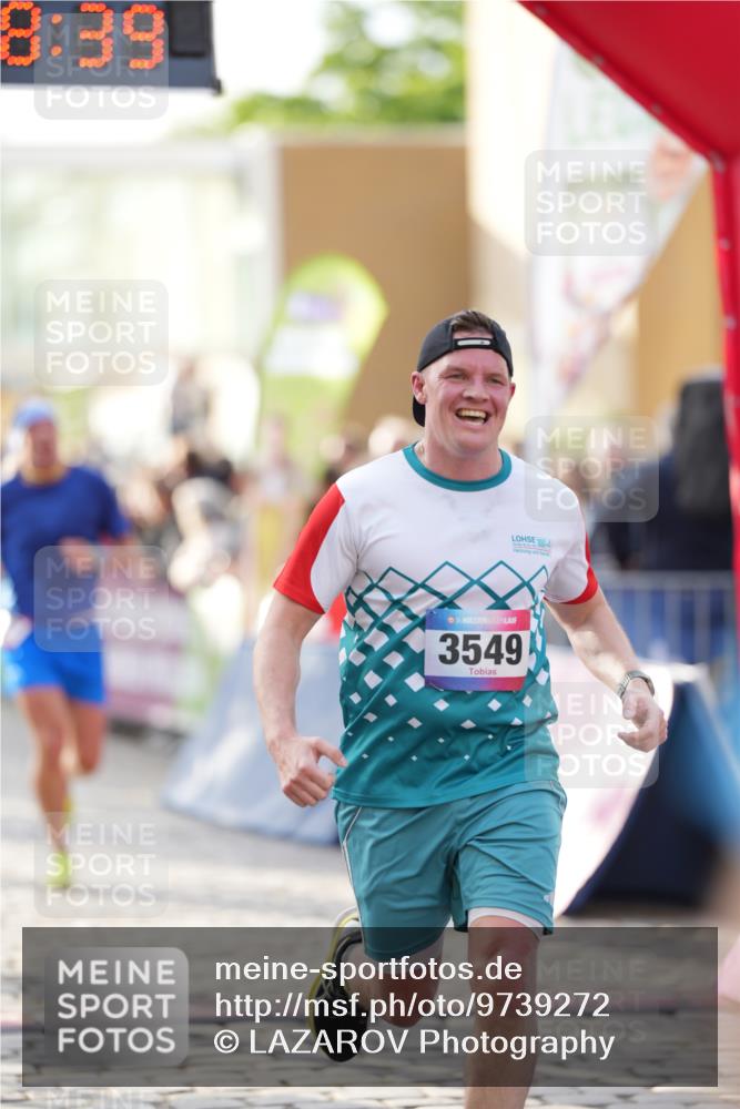 12.06.2026 - Holstenköstenlauf LAZAROV Photography http://msf.ph/oto/9739272 12.06.2026 19:48:38 Laufen 3199, 3501, 3549, 3937, 4436, 4438, 4504, 4676 meine-sportfotos.de
