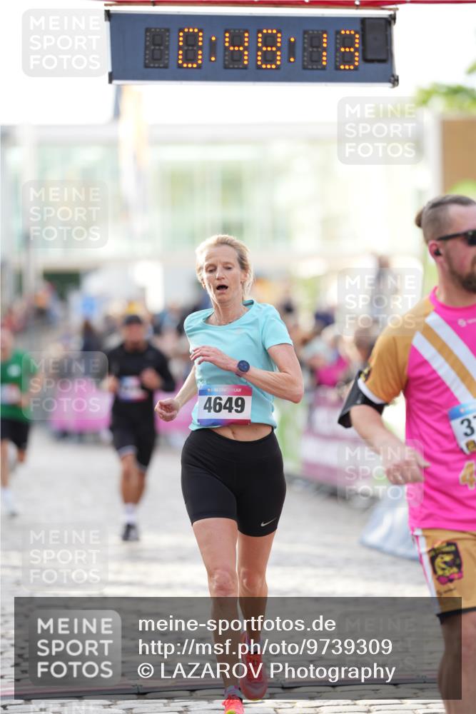 12.06.2026 - Holstenköstenlauf LAZAROV Photography http://msf.ph/oto/9739309 12.06.2026 19:48:12 Laufen 3725, 3848, 4121, 4649, 4711 meine-sportfotos.de
