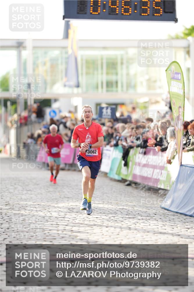 12.06.2026 - Holstenköstenlauf LAZAROV Photography http://msf.ph/oto/9739382 12.06.2026 19:46:34 Laufen 3062, 3309, 3554, 4247, 4253, 4255, 4772, 4773 meine-sportfotos.de