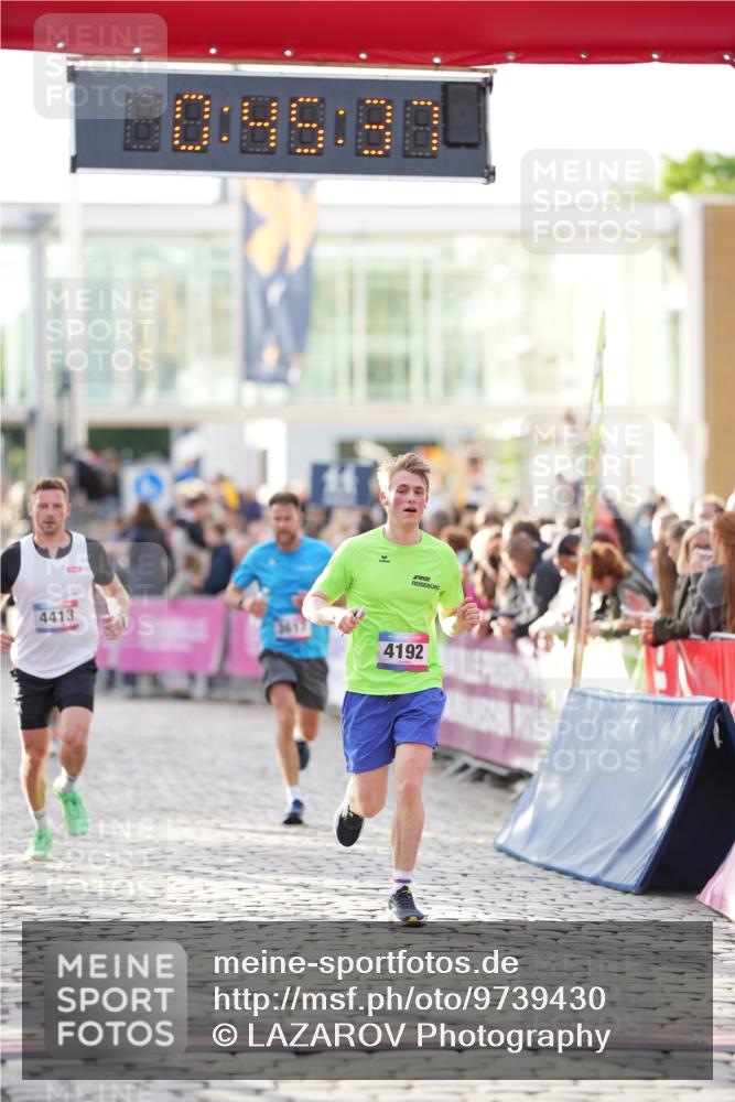 12.06.2026 - Holstenköstenlauf LAZAROV Photography http://msf.ph/oto/9739430 12.06.2026 19:45:36 Laufen 3123, 3209, 3540, 3617, 4192, 4413, 4620 meine-sportfotos.de