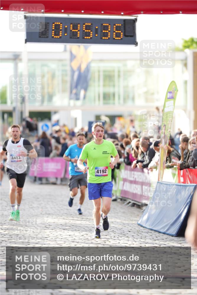 12.06.2026 - Holstenköstenlauf LAZAROV Photography http://msf.ph/oto/9739431 12.06.2026 19:45:36 Laufen 3123, 3209, 3540, 3617, 4192, 4413, 4620 meine-sportfotos.de