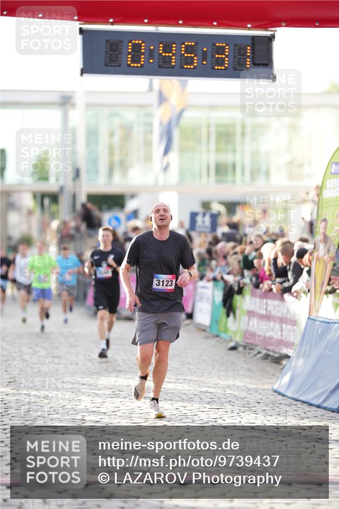 12.06.2026 - Holstenköstenlauf LAZAROV Photography http://msf.ph/oto/9739437 12.06.2026 19:45:31 Laufen 3123, 3540, 3998 meine-sportfotos.de