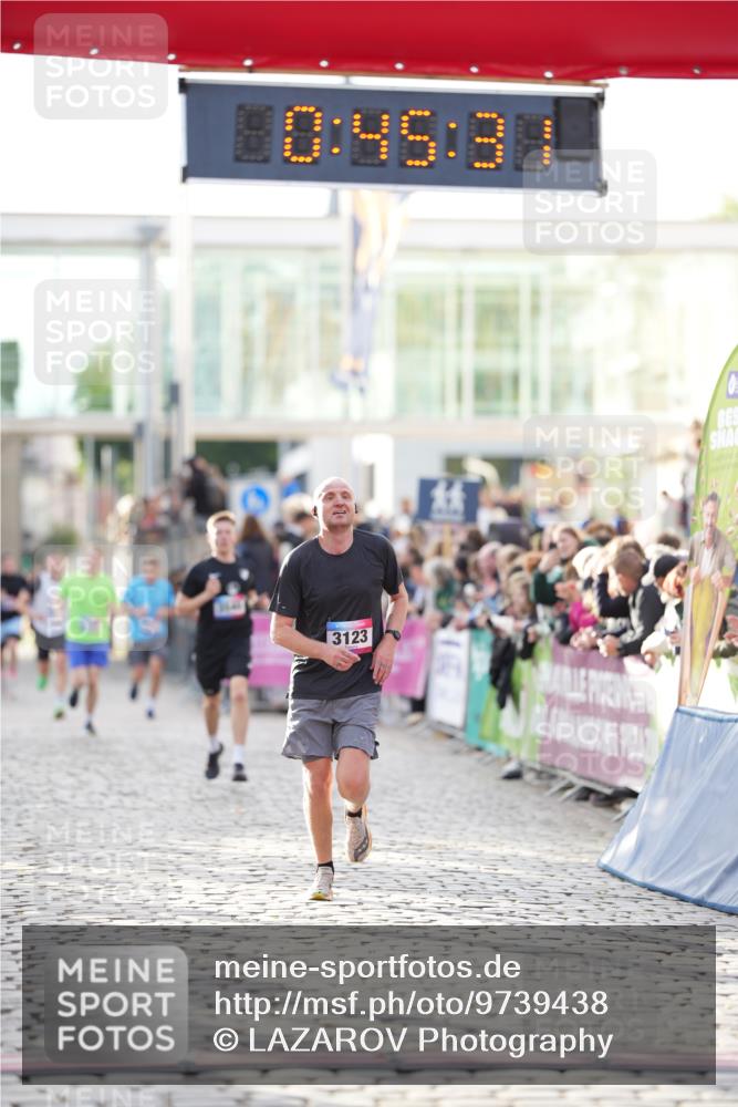 12.06.2026 - Holstenköstenlauf LAZAROV Photography http://msf.ph/oto/9739438 12.06.2026 19:45:30 Laufen 3123, 3540, 3560, 3998 meine-sportfotos.de