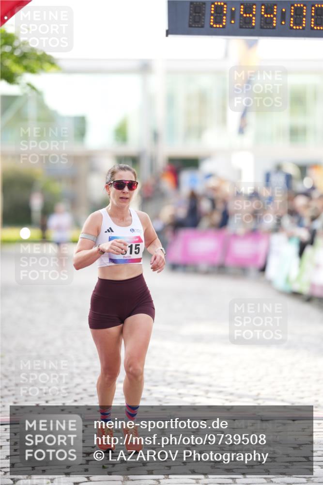 12.06.2026 - Holstenköstenlauf LAZAROV Photography http://msf.ph/oto/9739508 12.06.2026 19:43:59 Laufen 3272, 4515 meine-sportfotos.de