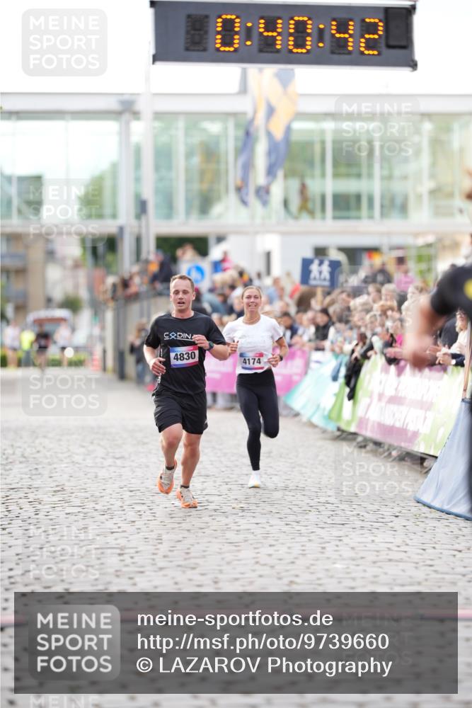 12.06.2026 - Holstenköstenlauf LAZAROV Photography http://msf.ph/oto/9739660 12.06.2026 19:40:41 Laufen 3219, 4174, 4242, 4830 meine-sportfotos.de