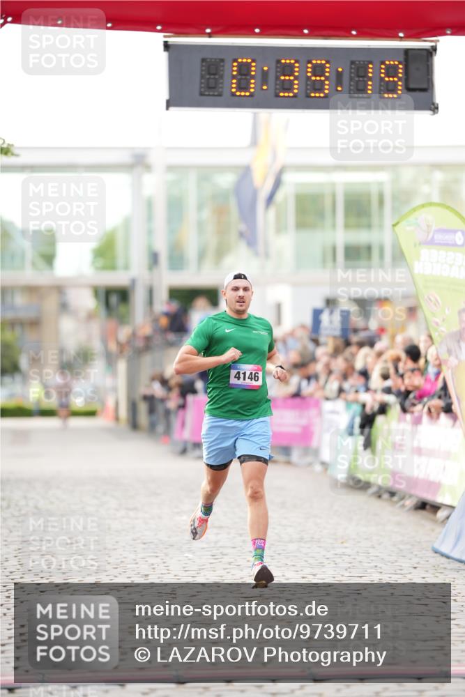 12.06.2026 - Holstenköstenlauf LAZAROV Photography http://msf.ph/oto/9739711 12.06.2026 19:39:18 Laufen 4146 meine-sportfotos.de