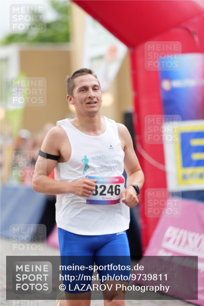 12.06.2026 - Holstenköstenlauf LAZAROV Photography http://msf.ph/oto/9739811 12.06.2026 19:33:19 Laufen 3246 meine-sportfotos.de
