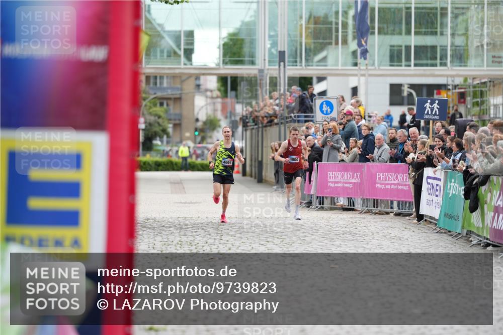 12.06.2026 - Holstenköstenlauf LAZAROV Photography http://msf.ph/oto/9739823 12.06.2026 19:31:50 Laufen  meine-sportfotos.de