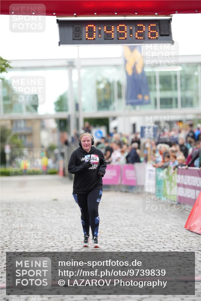 12.06.2026 - Holstenköstenlauf LAZAROV Photography http://msf.ph/oto/9739839 12.06.2026 18:19:24 Laufen  meine-sportfotos.de